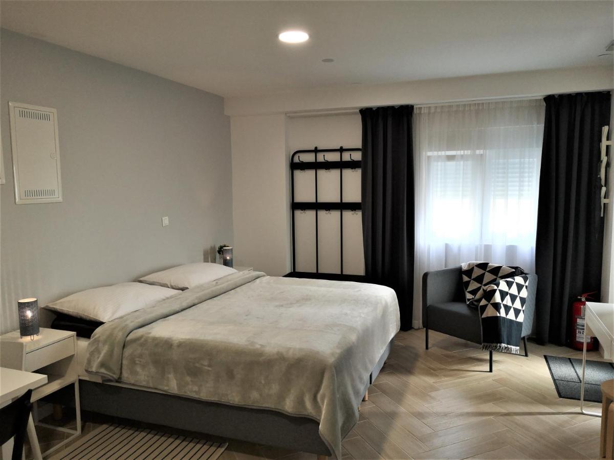 รูม แอท ไซย์เชวา 34 Hotel ซาเกร็บ ภายนอก รูปภาพ