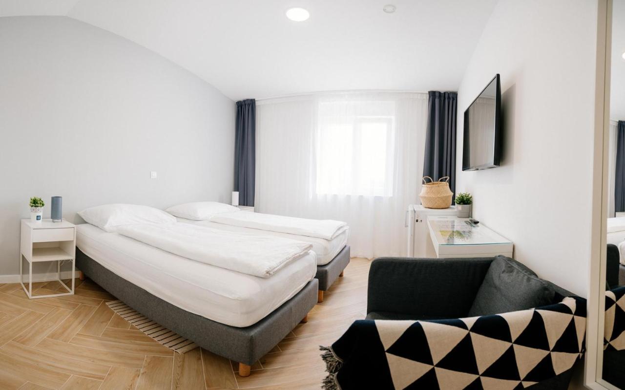 รูม แอท ไซย์เชวา 34 Hotel ซาเกร็บ ภายนอก รูปภาพ